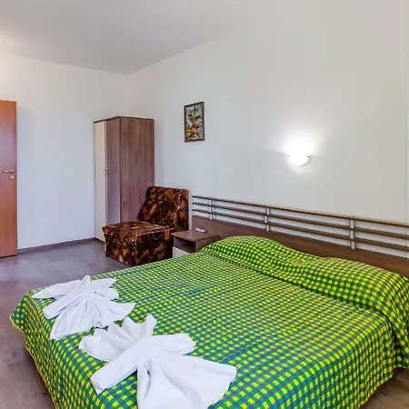 Comfortable 2bedroom With Kitchen In Dafinka Eu * ブルガス